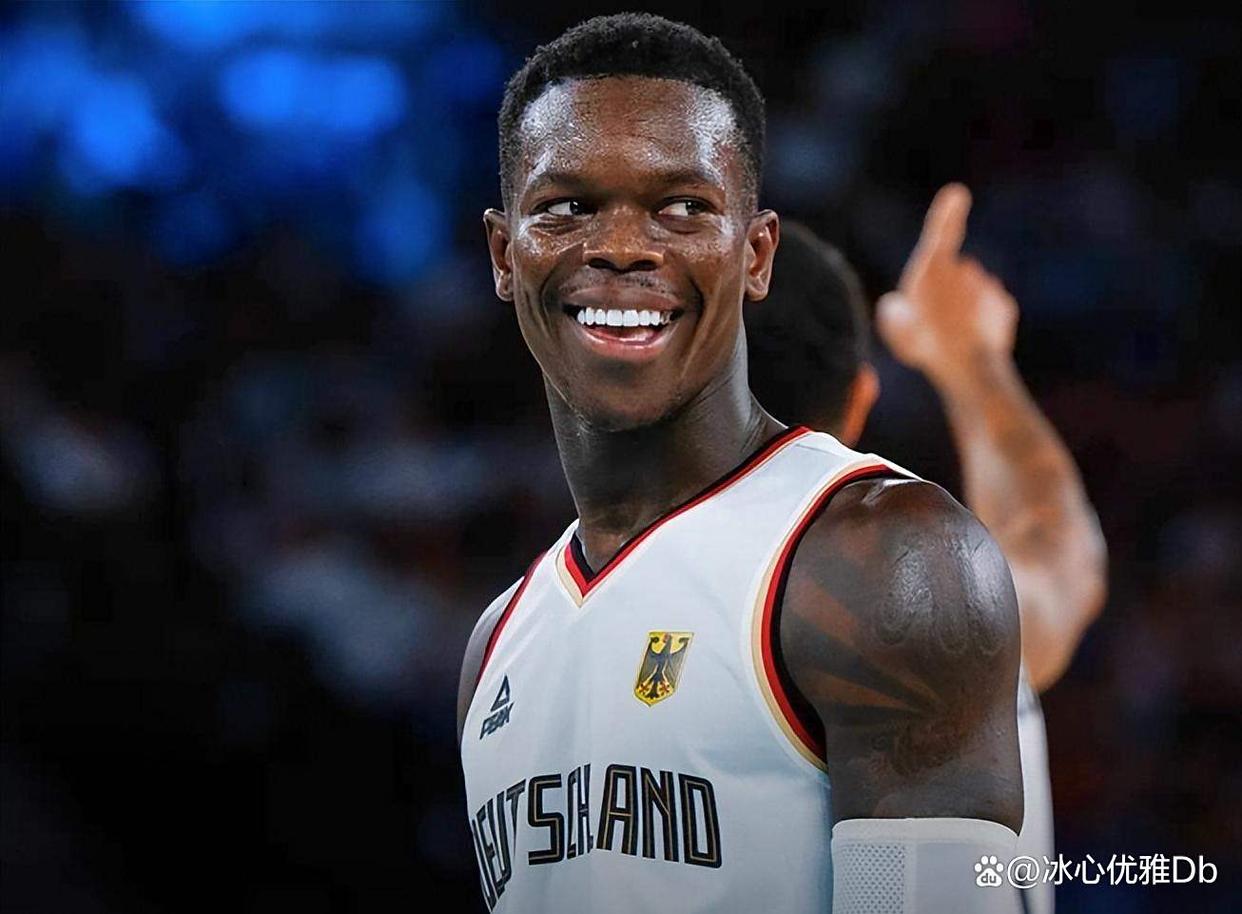 lol视频-包含欧篮联倒计时，皇家社会集结日内部沟通，细节引发关注，气氛紧张，控场能力受关注的词条