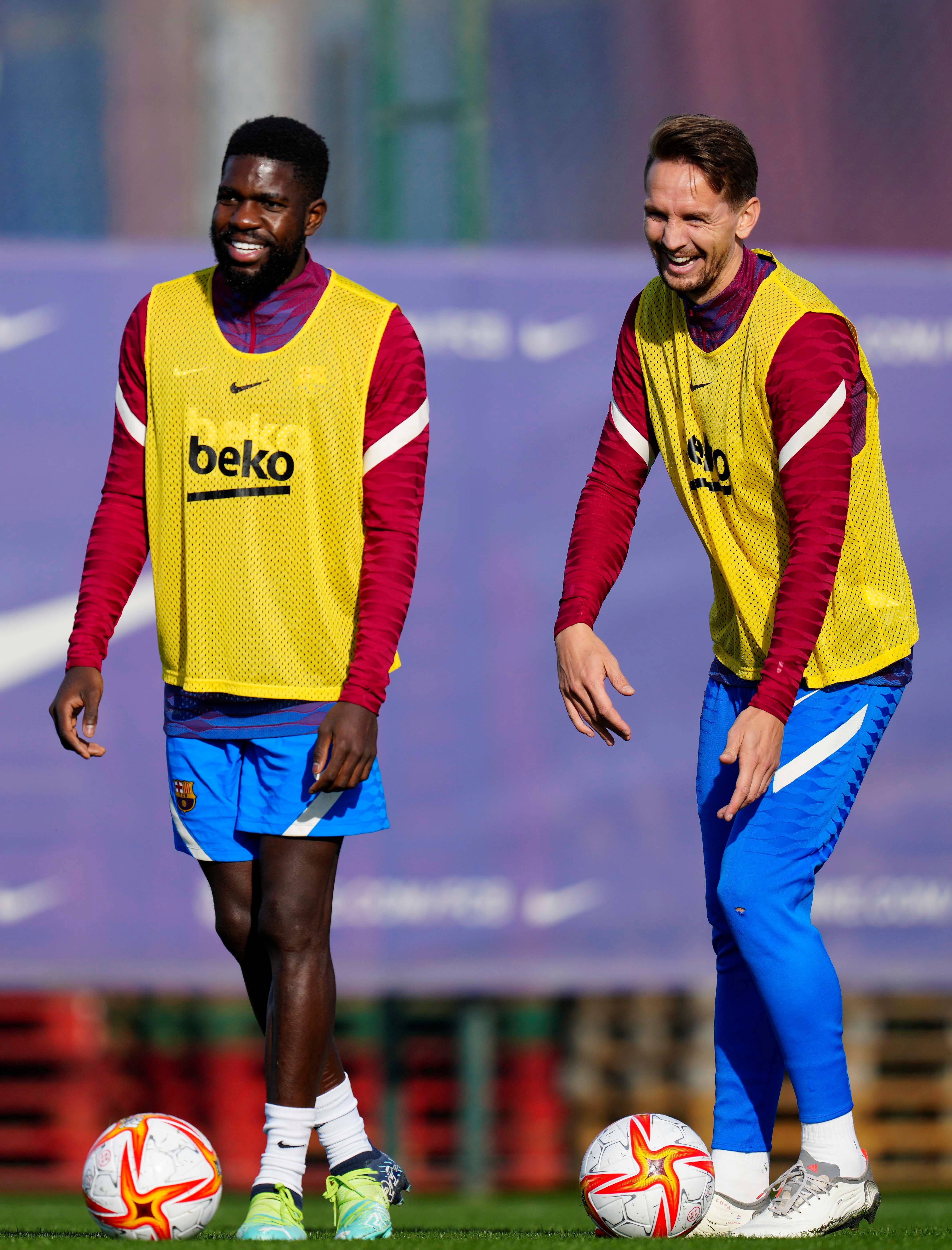 lol新手礼包-关于巴塞罗那迎国王杯关键赛，冲刺阶段官宣签约，气氛紧张，球队文化再被提及的信息